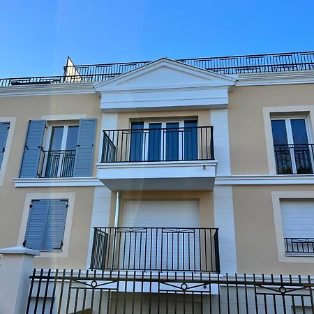 Elegant Appartement Minimaliste Entre Paris Et Disney 누와시 르 그헝 외부 사진
